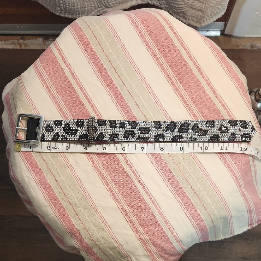 Rhinestone Leopard Print Dog Collar - Black & White